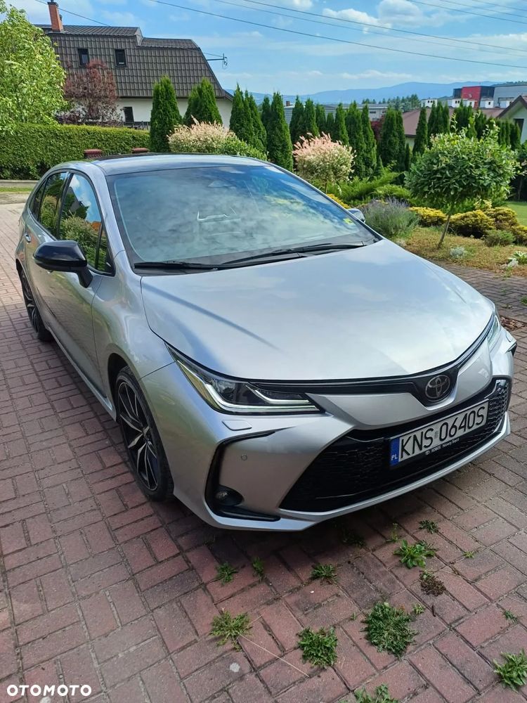 Toyota Corolla ver-1-8-hybrid-gr-sport - 4