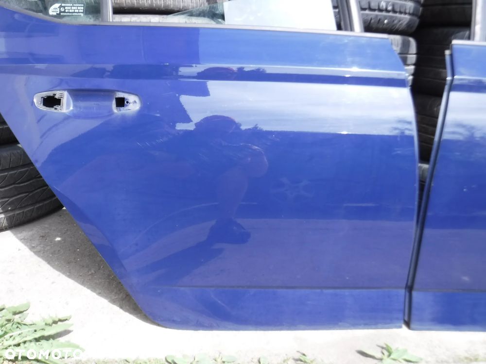 Skoda Fabia III 3  LF5A Z5Z5 drzwi prawe tyl hb - 2