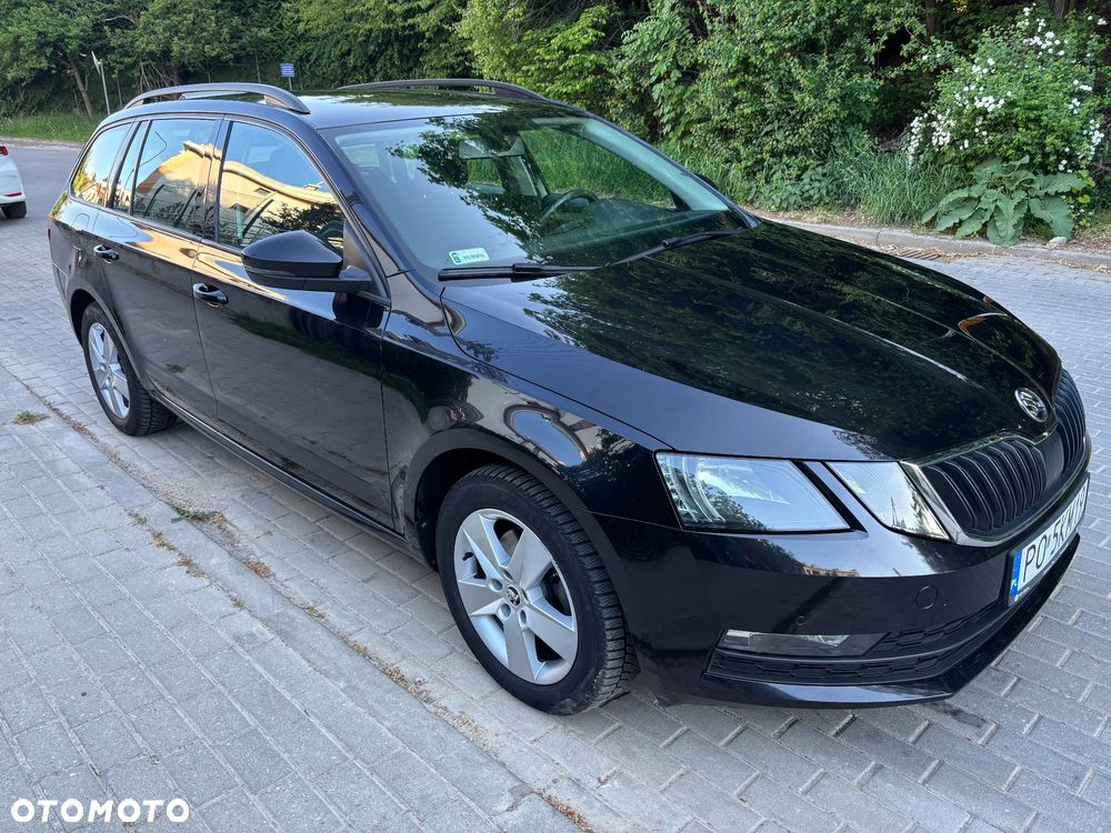 Skoda Octavia 2.0 TDI SCR Ambition DSG - 6