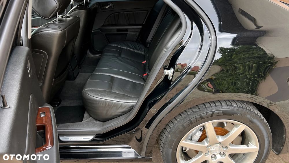 Cadillac STS 4.6 V8 Sport Luxury - 8