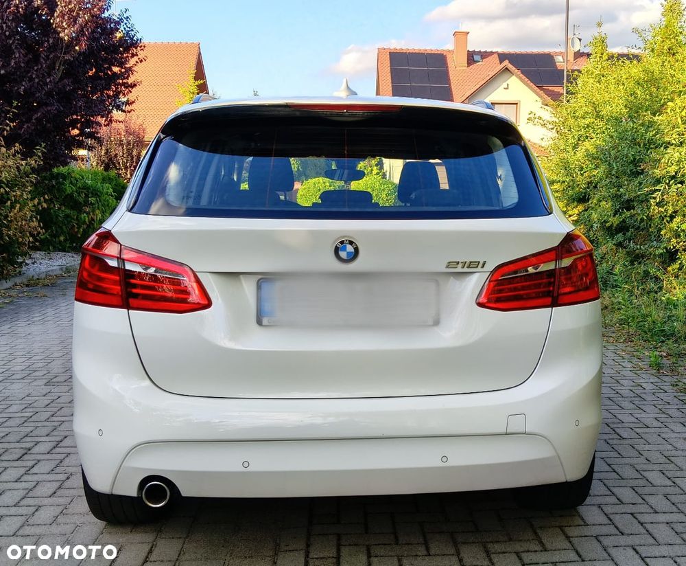 BMW Seria 2 218i Luxury Line - 10