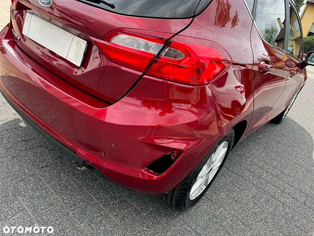 Ford Fiesta 1.0 EcoBoost S&S TITANIUM X - 19