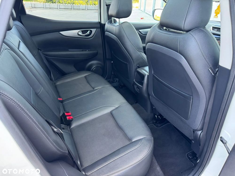 Nissan Qashqai 1.3 DIG-T Tekna+ DCT - 19