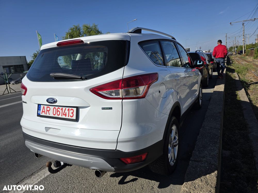 Ford Kuga - 3