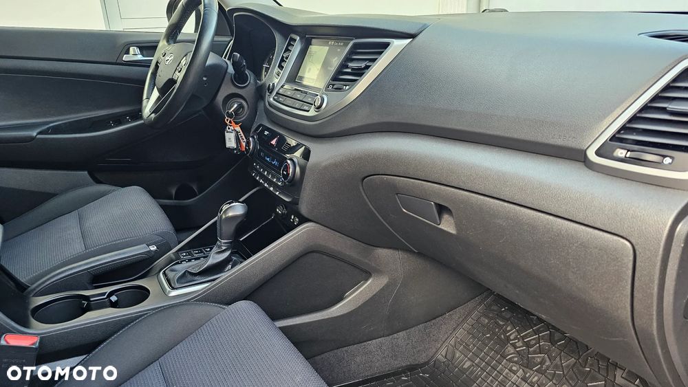 Hyundai Tucson blue 1.7 CRDi 2WD DCT Passion Plus - 34