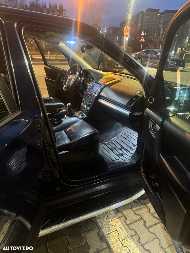 Land Rover Freelander 2.2 TD4 HSE - 24