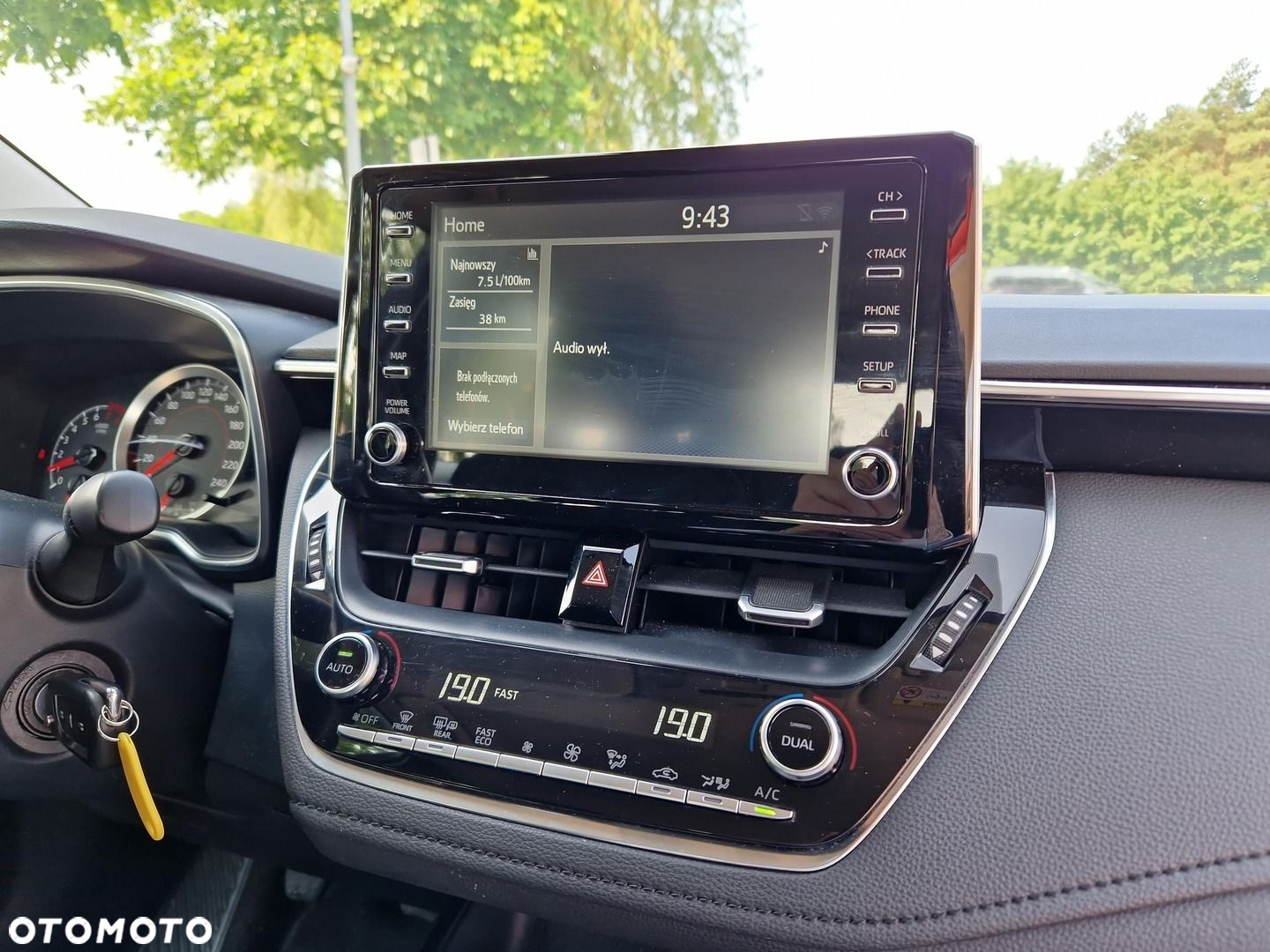 Toyota Corolla - 18
