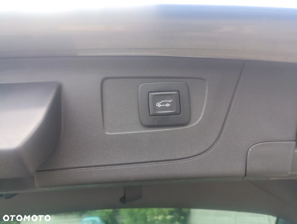 Opel Insignia 2.0 CDTI automatik Sport - 37