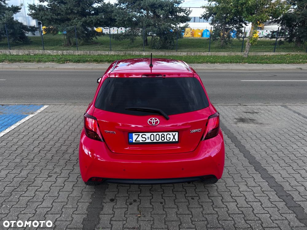Toyota Yaris - 8