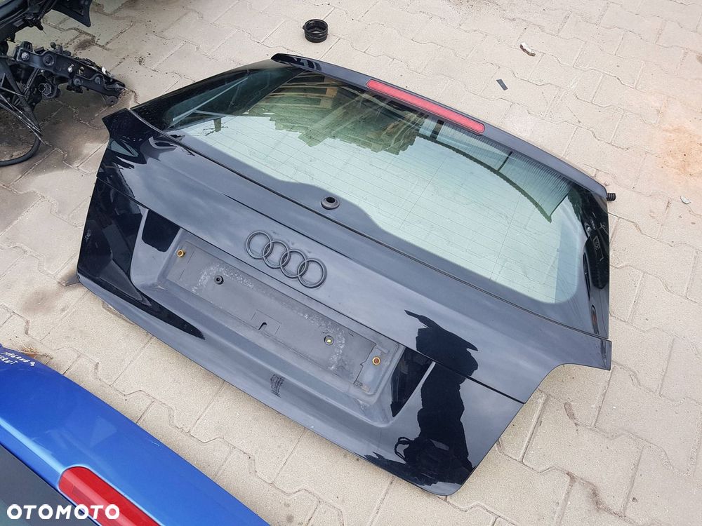 AUDI A3 8P 04-12r KLAPA BAGAŻNIKA TYŁ LZ9Y 3D - 3