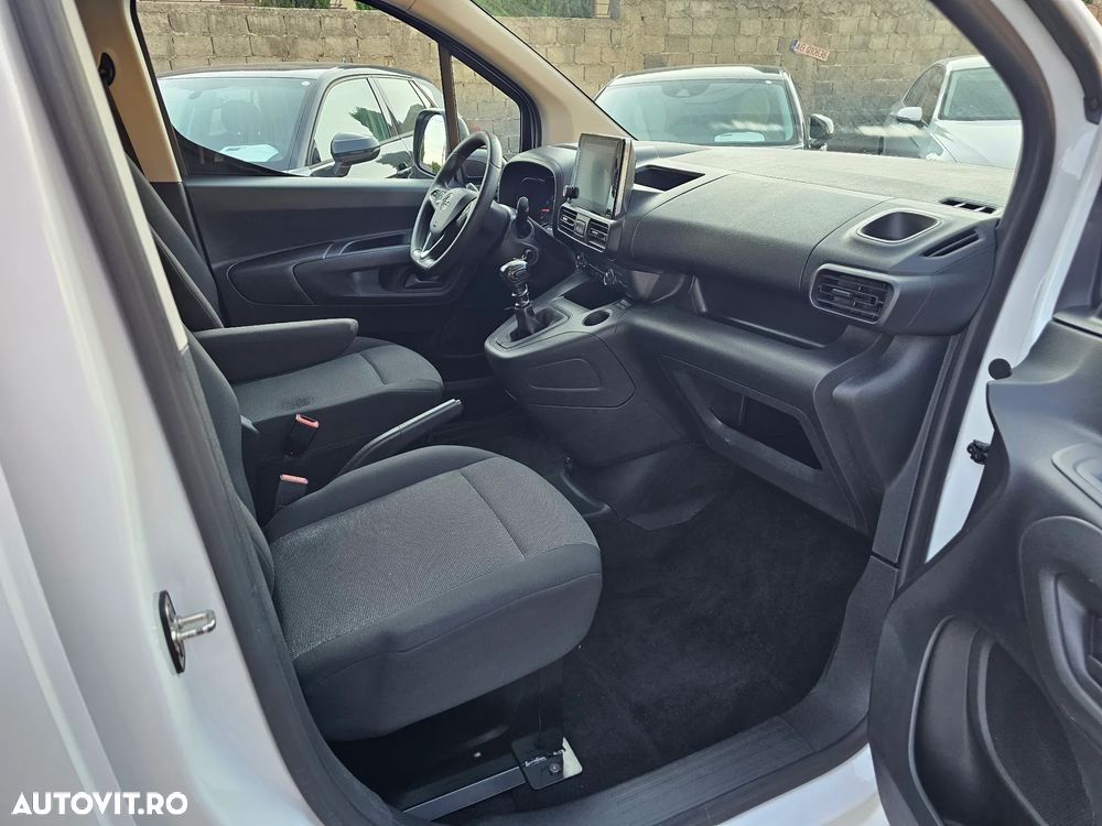 Opel Combo - 17