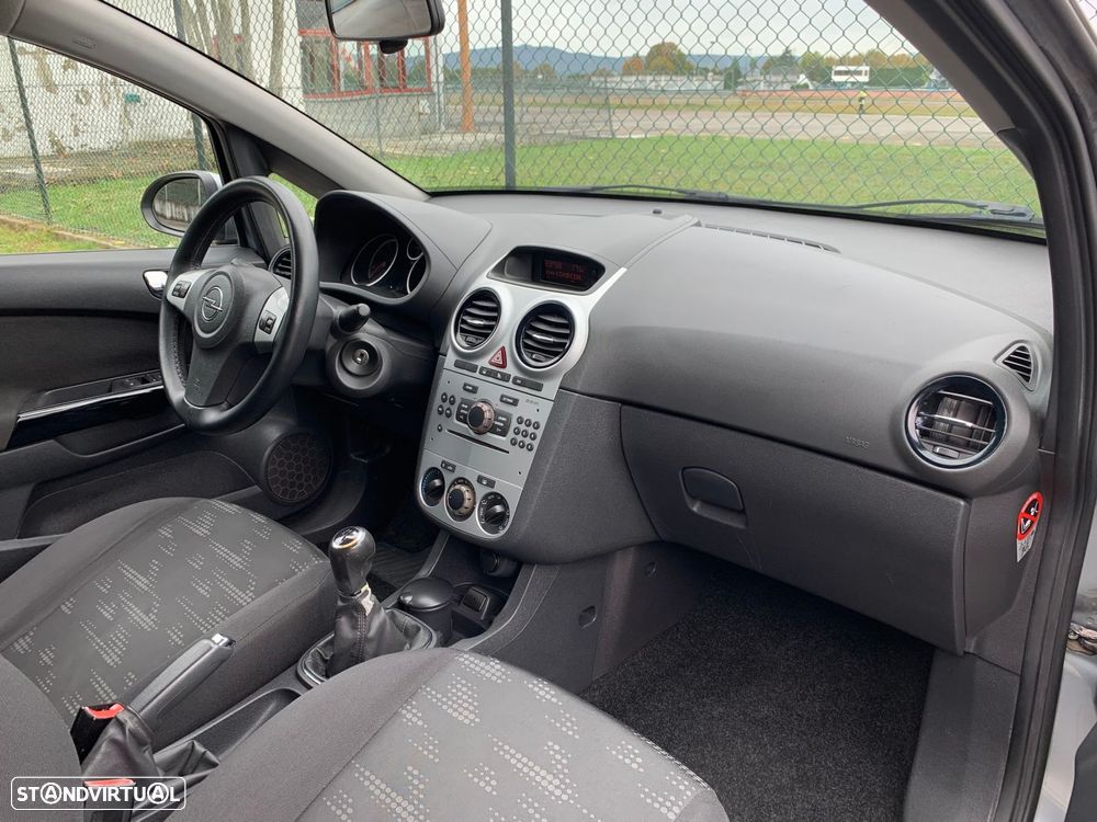 Opel Corsa 1.3 CDTi Enjoy - 51