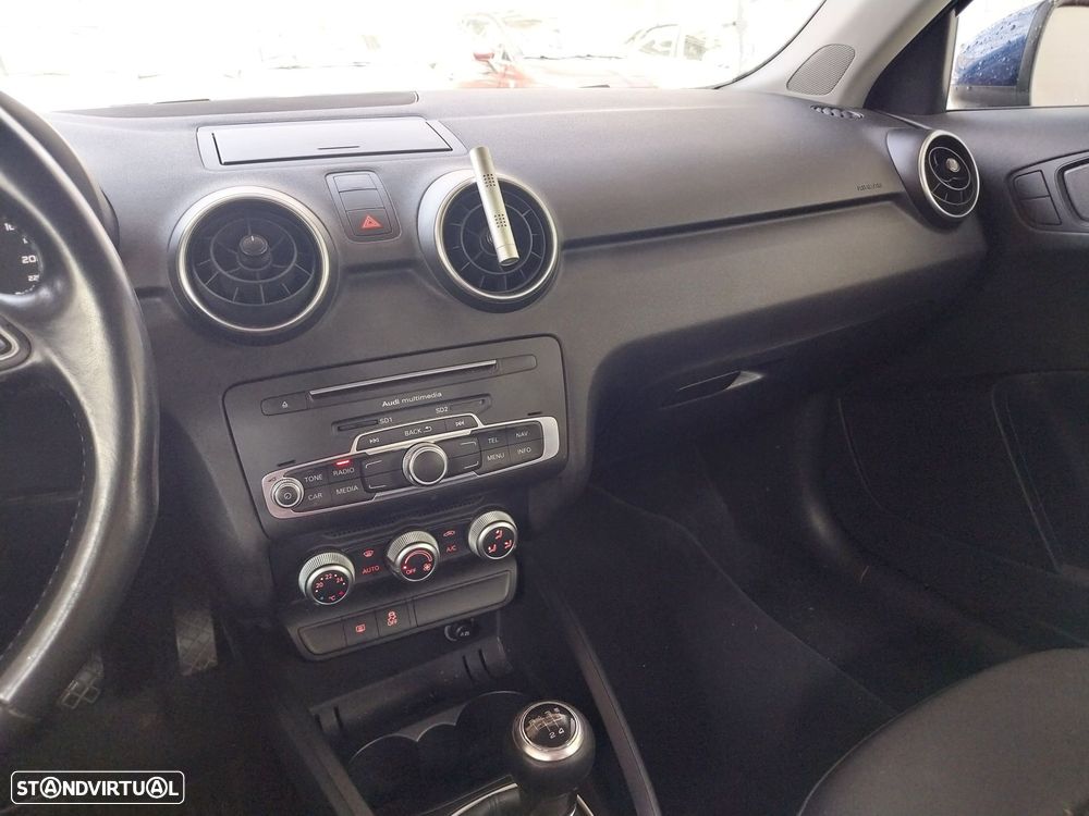 Audi A1 Sportback 1.0 TFSI Design - 8
