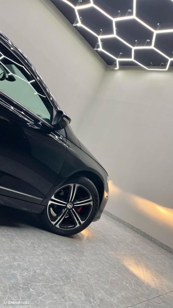 VW Scirocco 2.0 TDI (Blue Motion Technologie) - 7