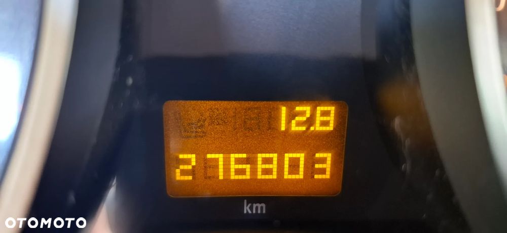 Opel Zafira 1.9 CDTI - 8