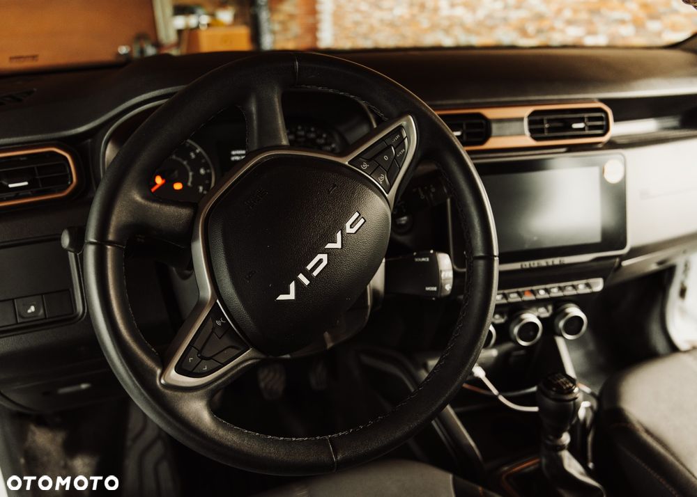 Dacia Duster 2023 photo 4