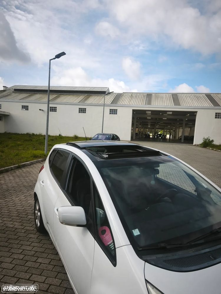 Kia Venga 1.4 CRDi TX ISG - 8