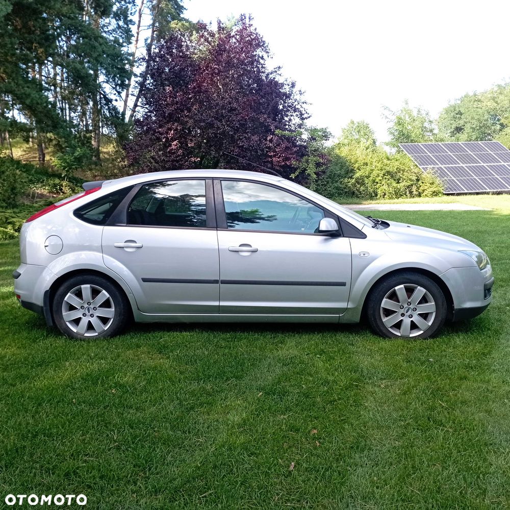 Ford Focus - 1