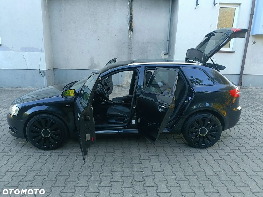 Audi A3 Sportback 2.0 TDI DPF S line Sportpaket (plus) - 19