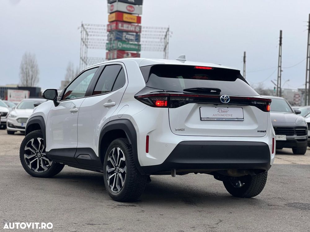 Toyota Yaris Cross 1.5 VVT-i HSD 4x2 Dynamic - 7