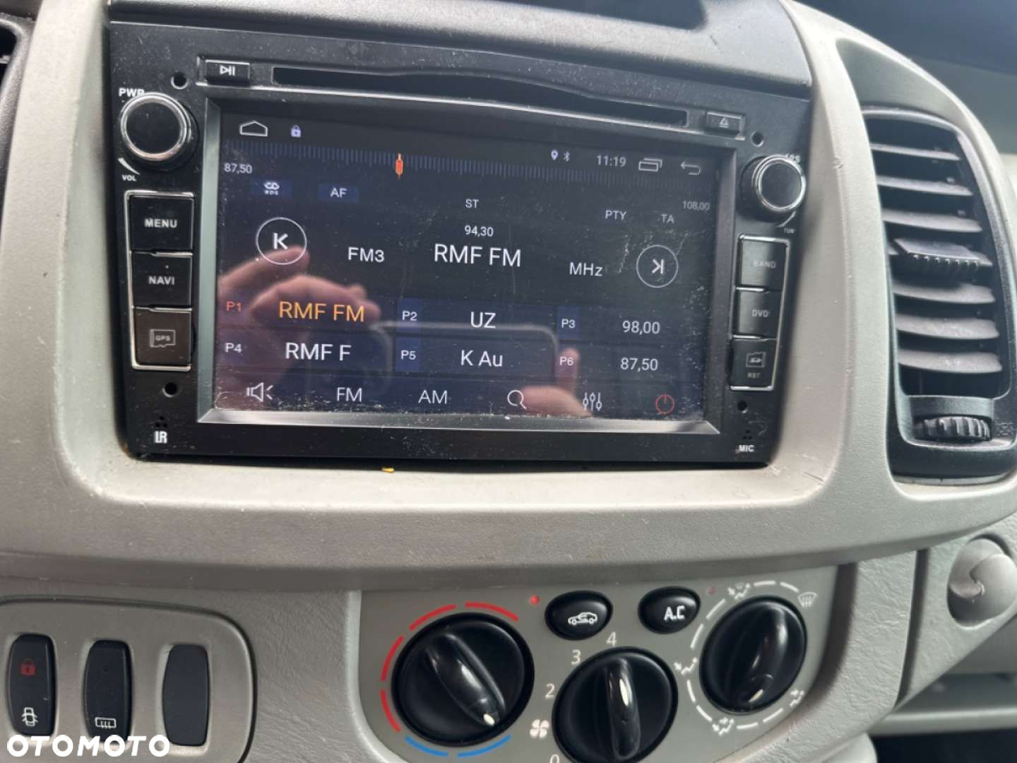 Opel Vivaro - 22