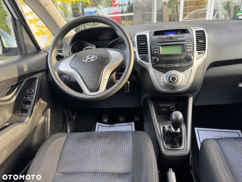Hyundai ix20 - 17
