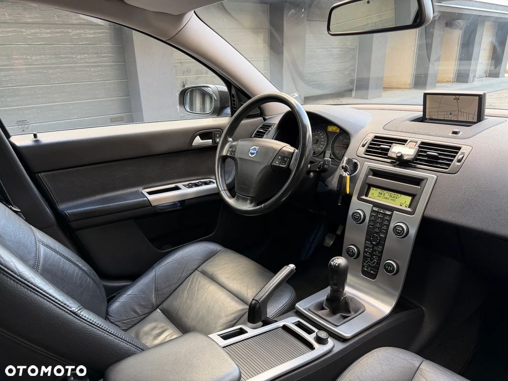 Volvo V50 - 32