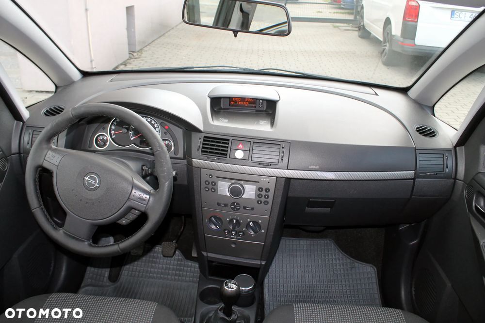 Opel Meriva 1.4 Essentia - 9