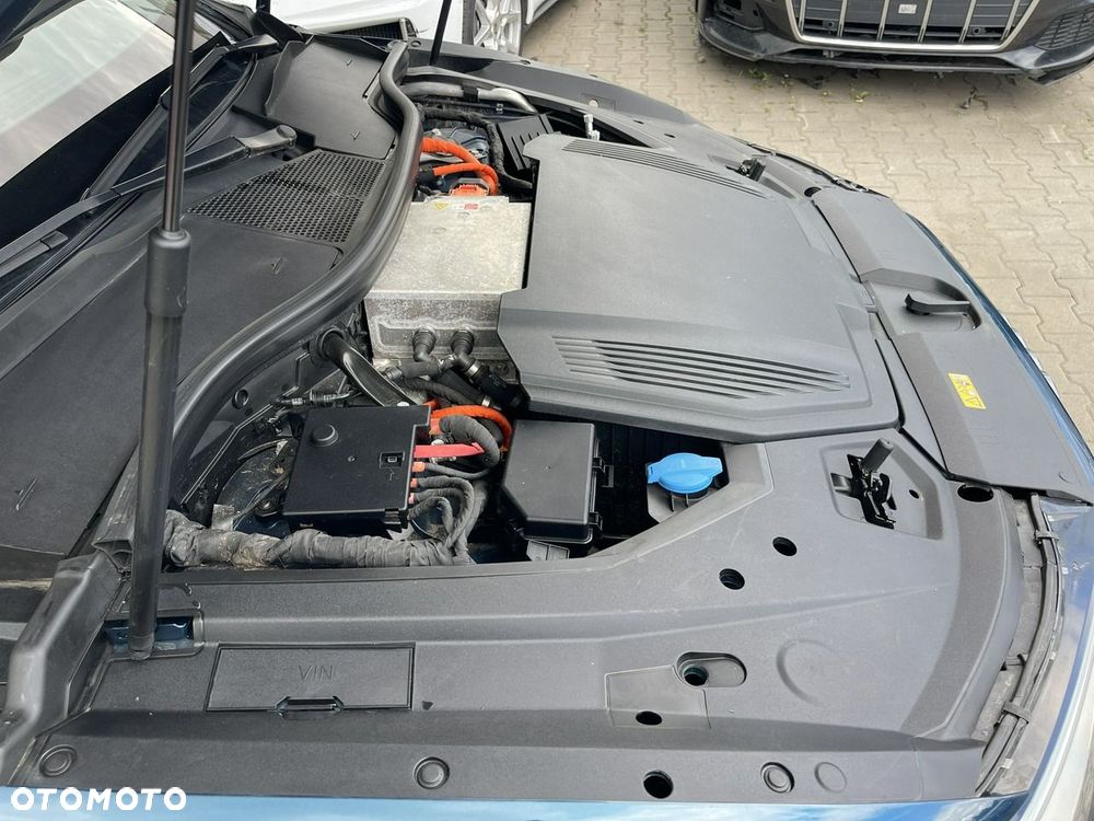 Audi e-tron 55 Quattro - 18