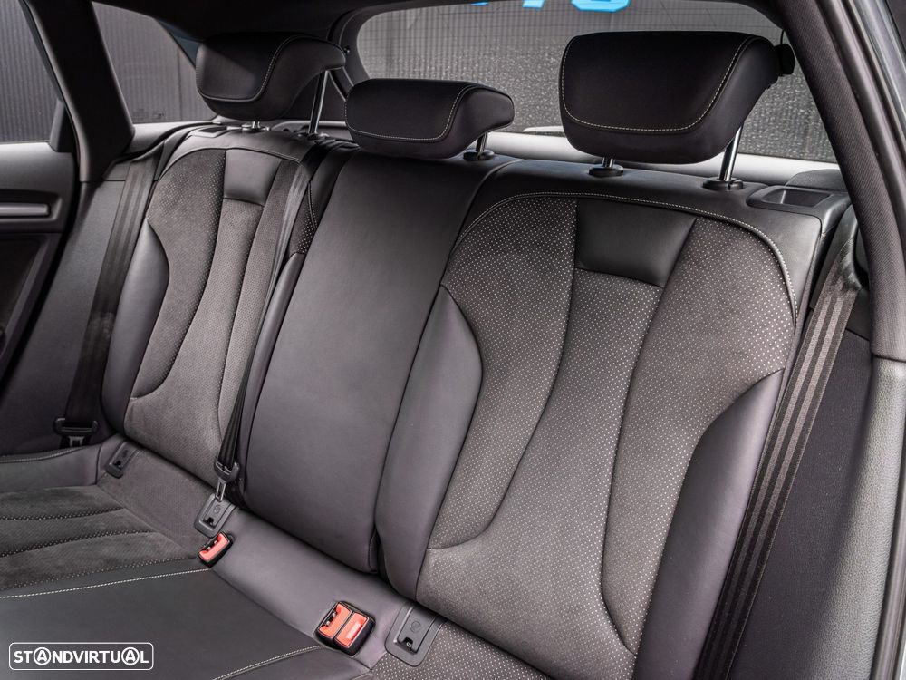 Audi A3 Sportback 2.0 TDI S-line S tronic - 27