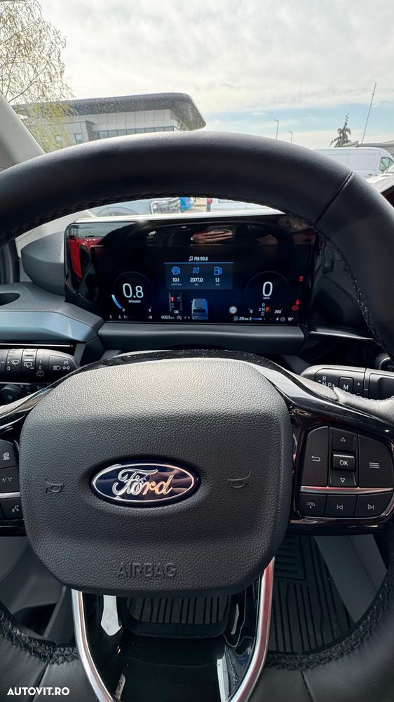 Ford Tourneo Custom Bus 320 2.0 EcoBlue 170 CP L2H1 Active Aut. - 13