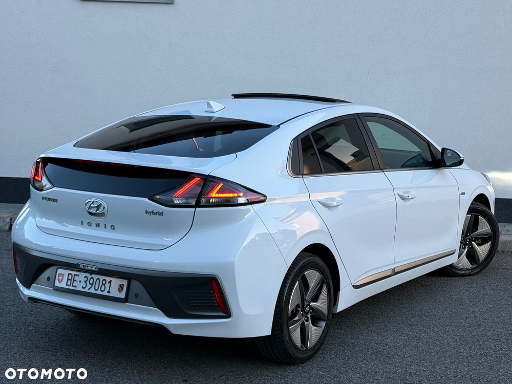 Hyundai IONIQ ver-hybrid-1-6-gdi-premium - 9