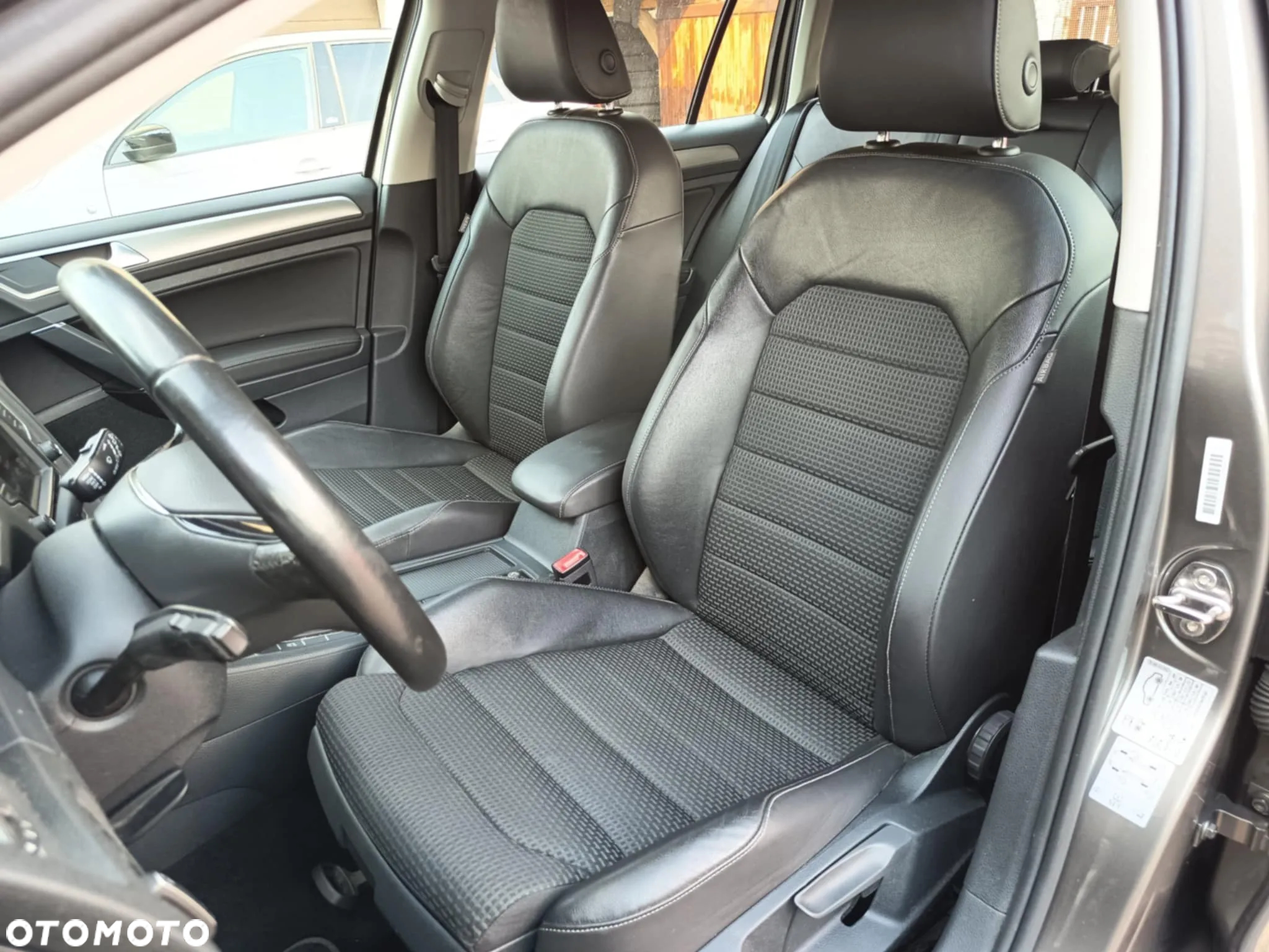 Volkswagen Golf Variant 2.0 TDI (BlueMotion Technology) Highline - 31