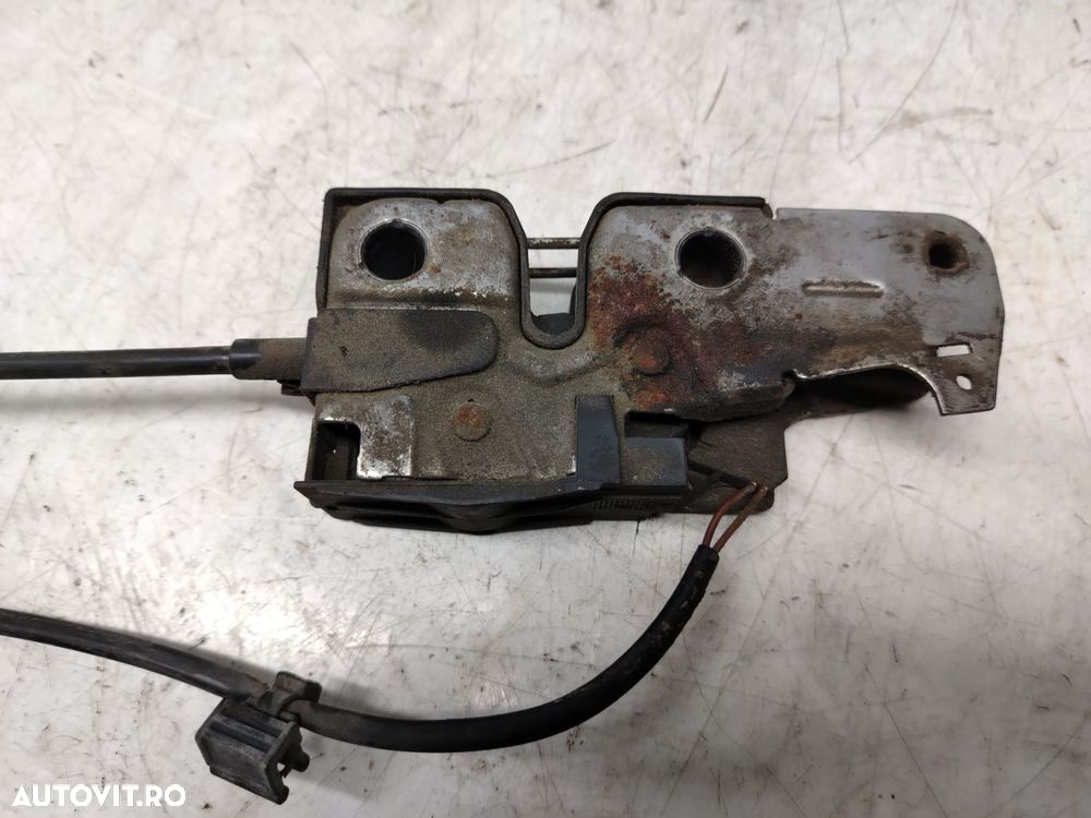 Broasca capota 3m5t-13480-ac Volkswagen VW Passat B6 [2005 - 2010] 1. - 2