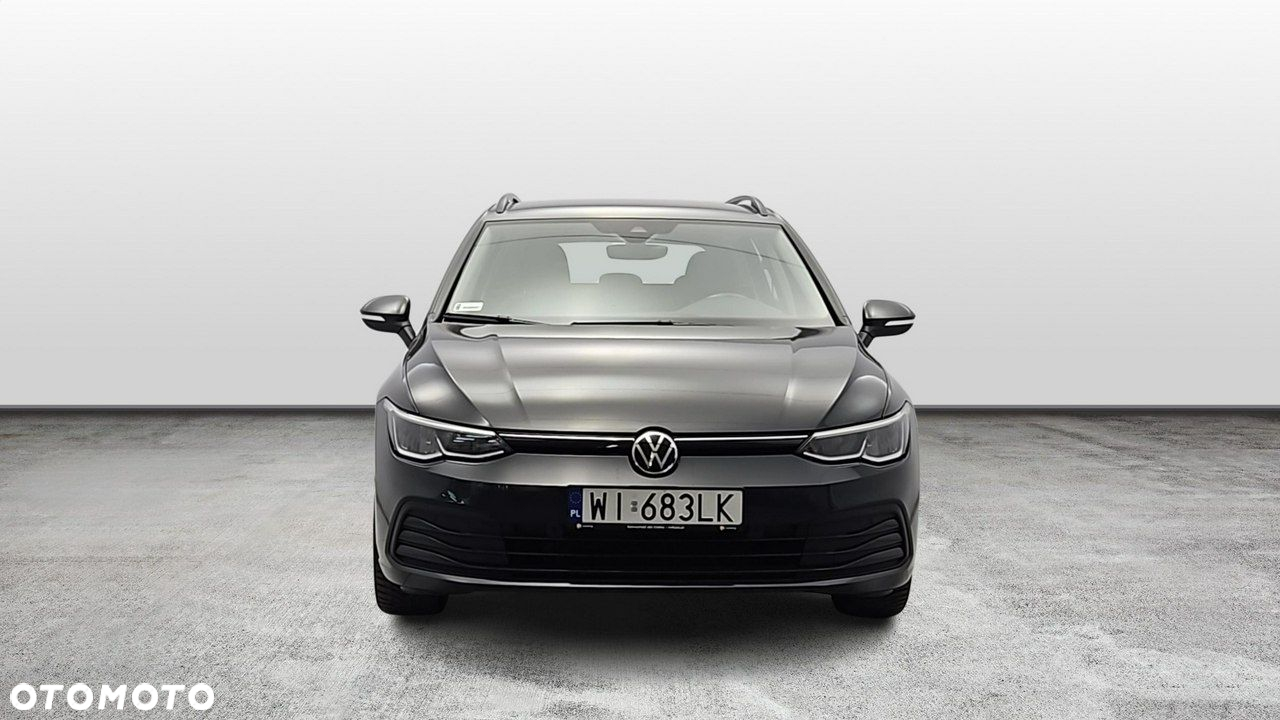 Volkswagen Golf - 8