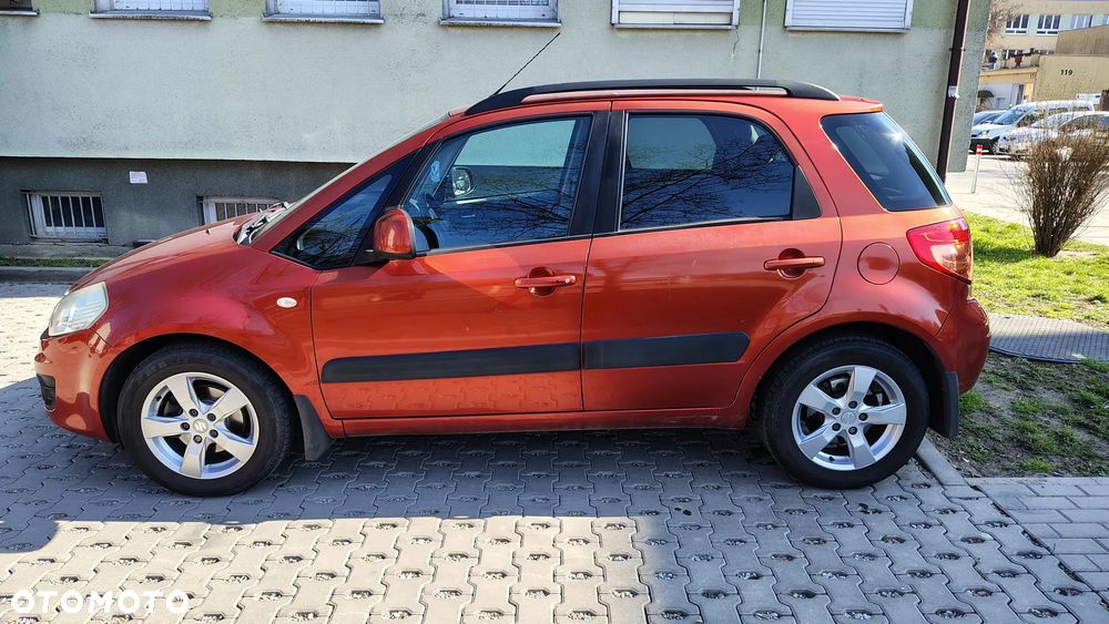 Suzuki SX4 1.6 Premium - 7