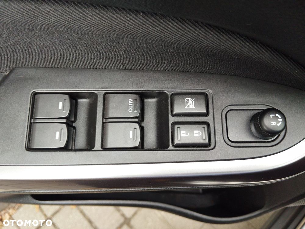 Suzuki Vitara 1.4 Boosterjet SHVS Premium 2WD - 18