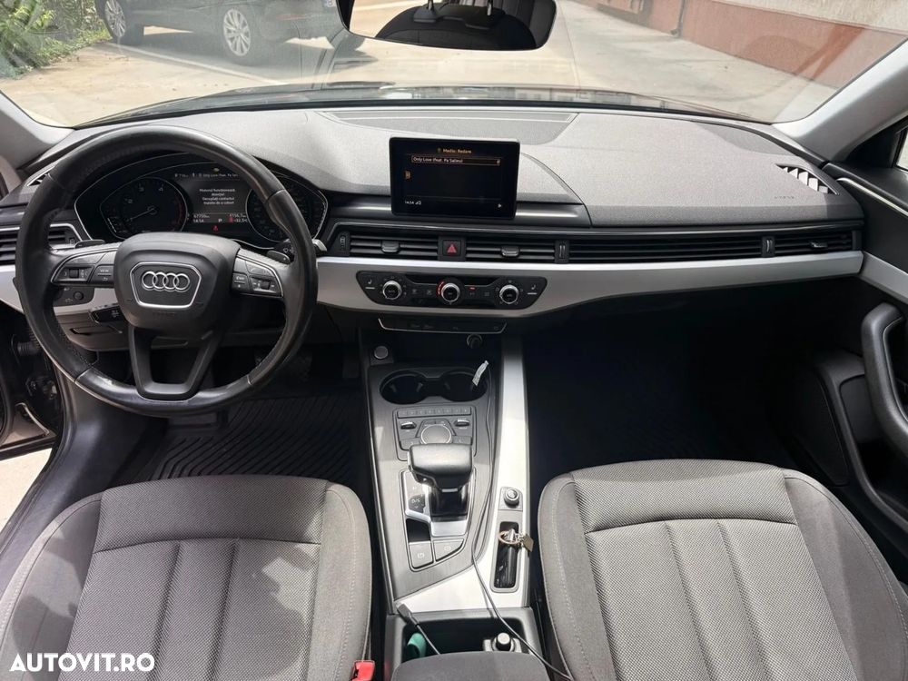 Audi A4 Limuzina 2.0 TDI ultra S tronic - 11