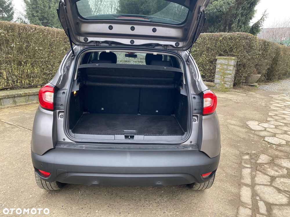 Renault Captur (ENERGY) TCe 90 BOSE EDITION - 34