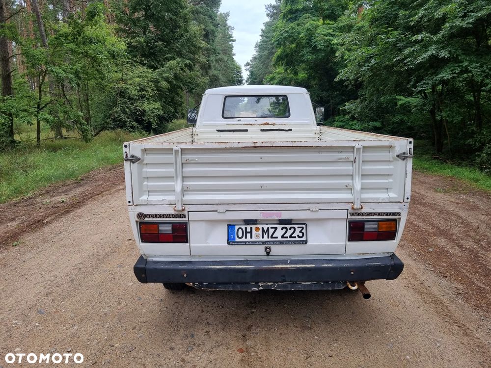 Volkswagen Transporter - 5