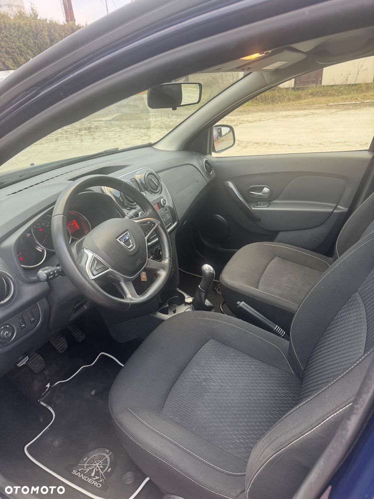 Dacia Sandero - 5