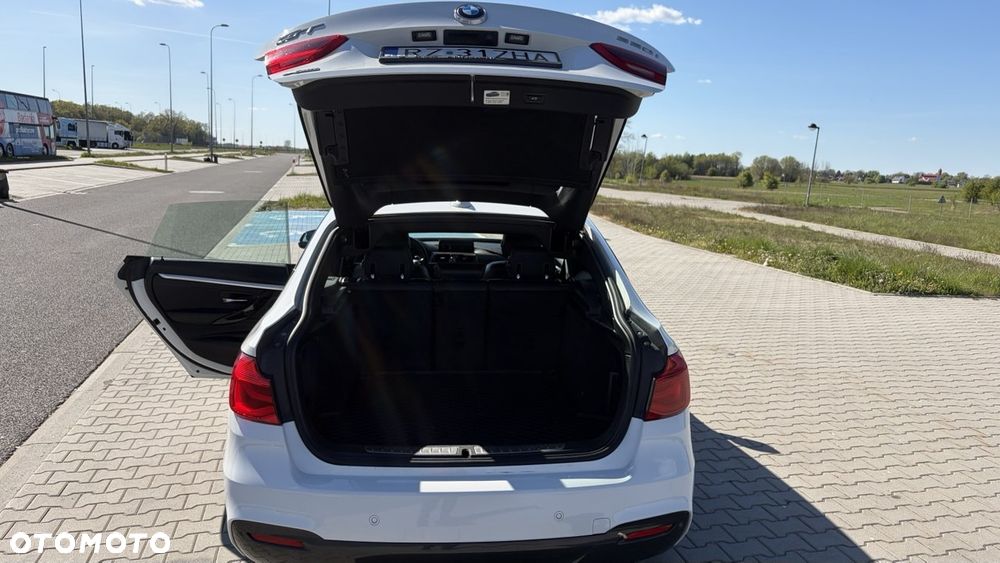 BMW 3GT 330i xDrive M Sport sport - 25