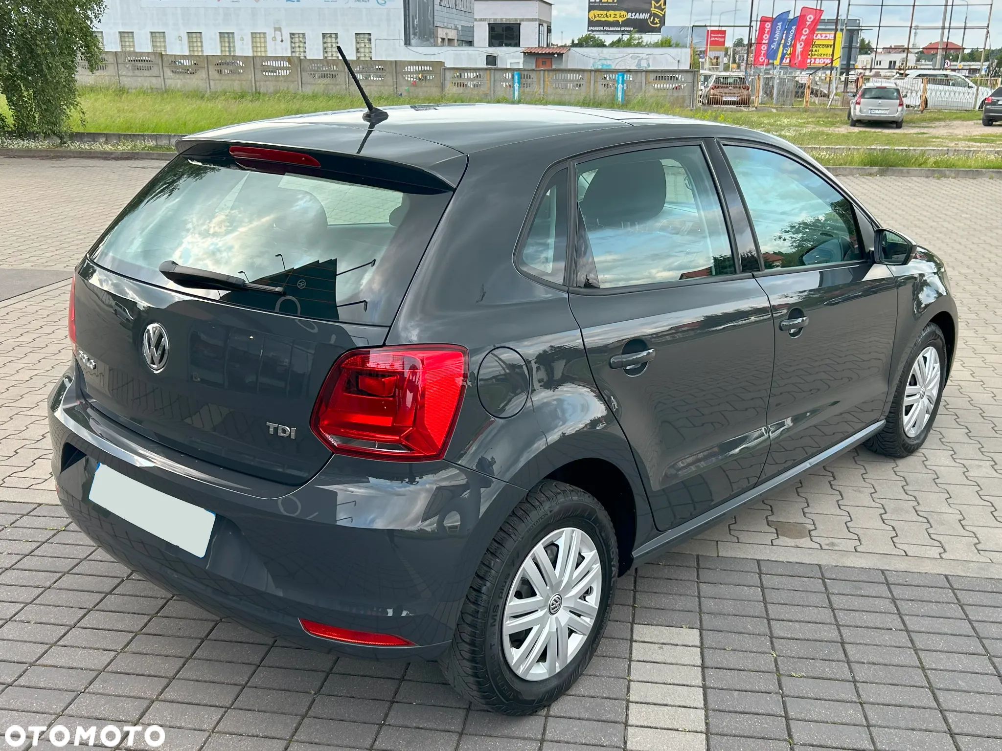 Volkswagen Polo - 13