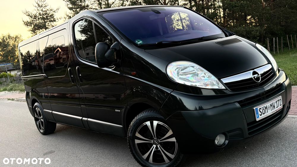 Opel Vivaro - 17