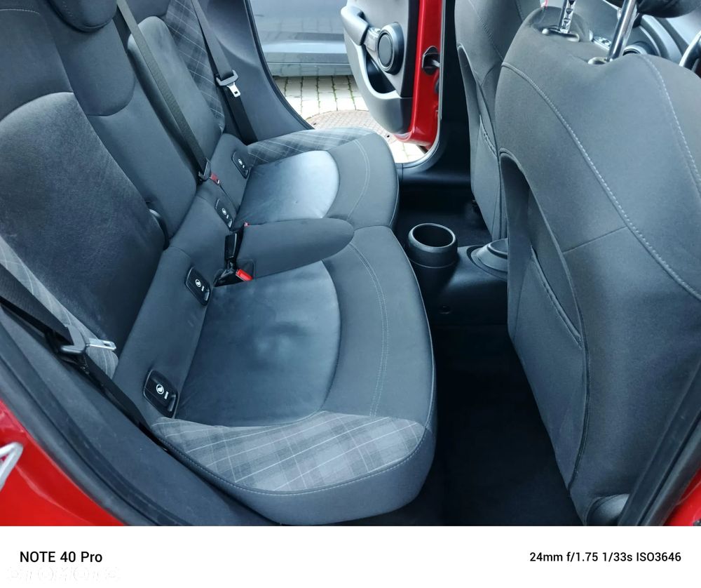 MINI Cooper Standard - 17