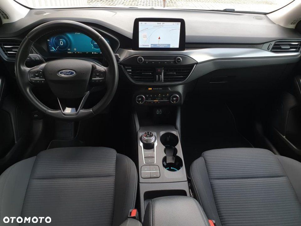Ford Focus - 27