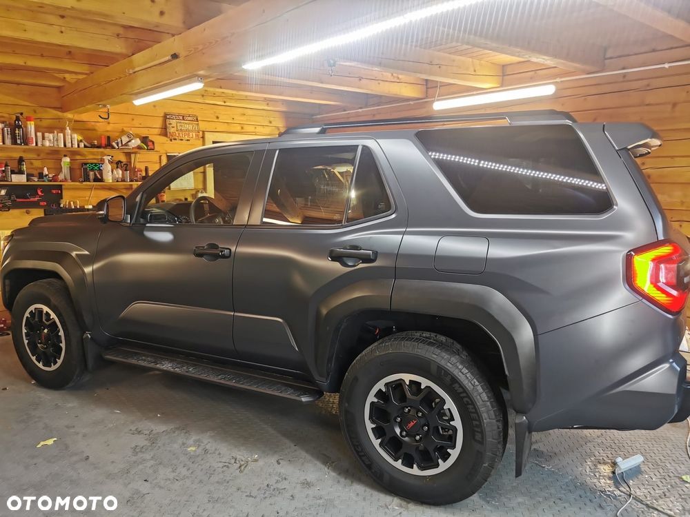 Toyota 4-Runner - 11