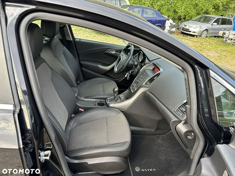 Opel Astra - 13