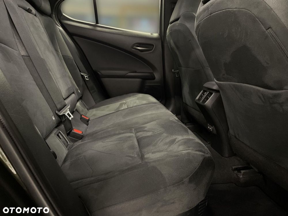 Lexus UX 250h GPF Business 2WD - 13