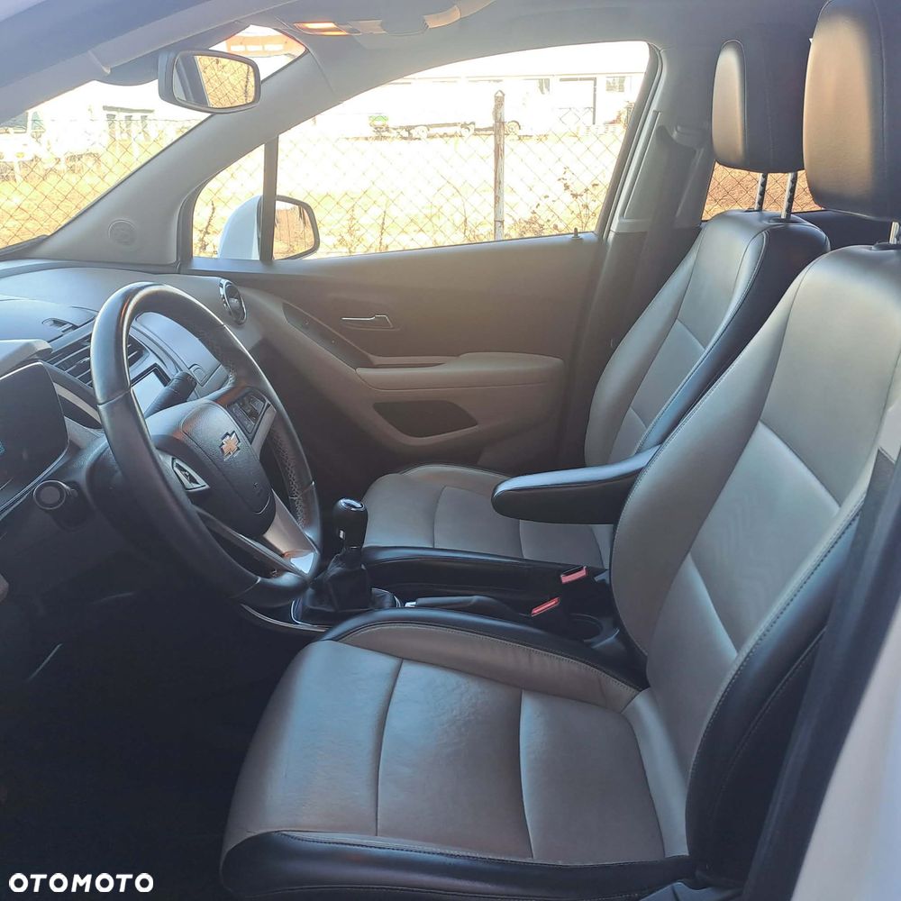 Chevrolet Trax 1.7 D LTZ AWD - 24